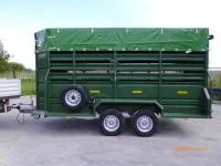 Прицеп для лошадей и КРС